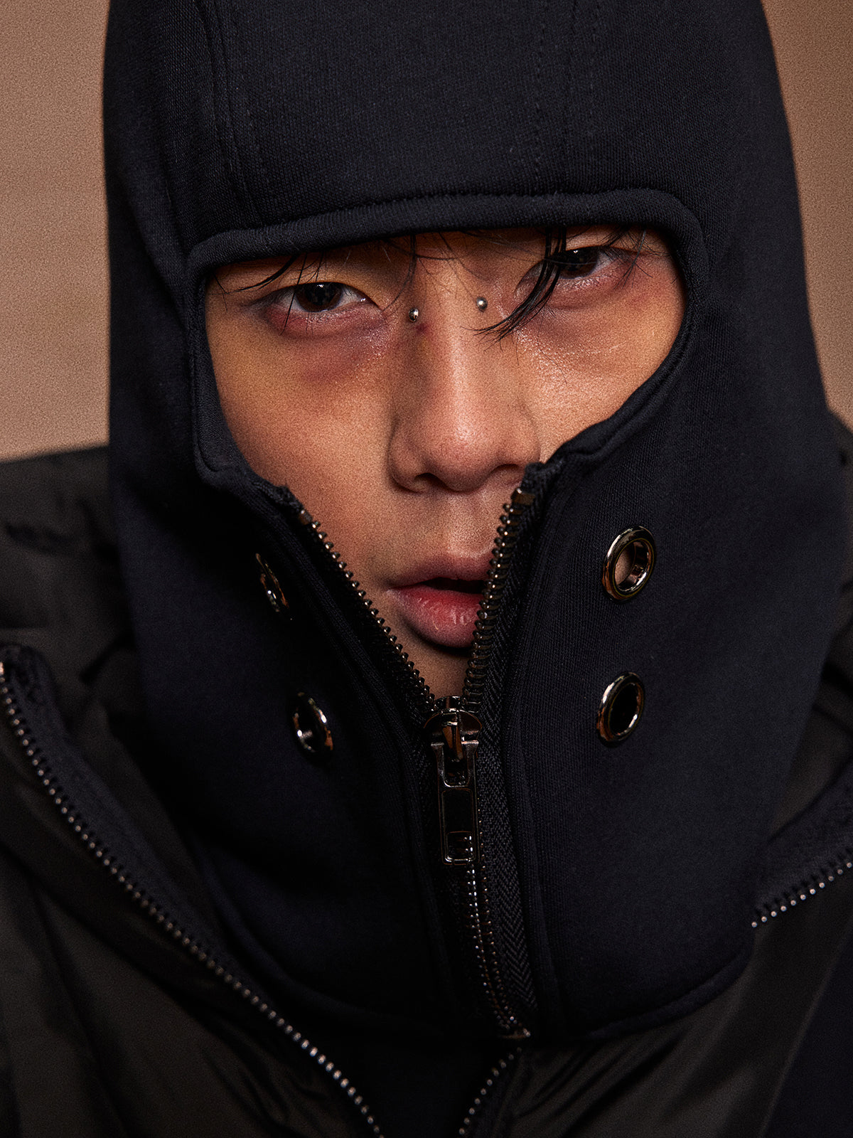 Black bandit gang vent hat