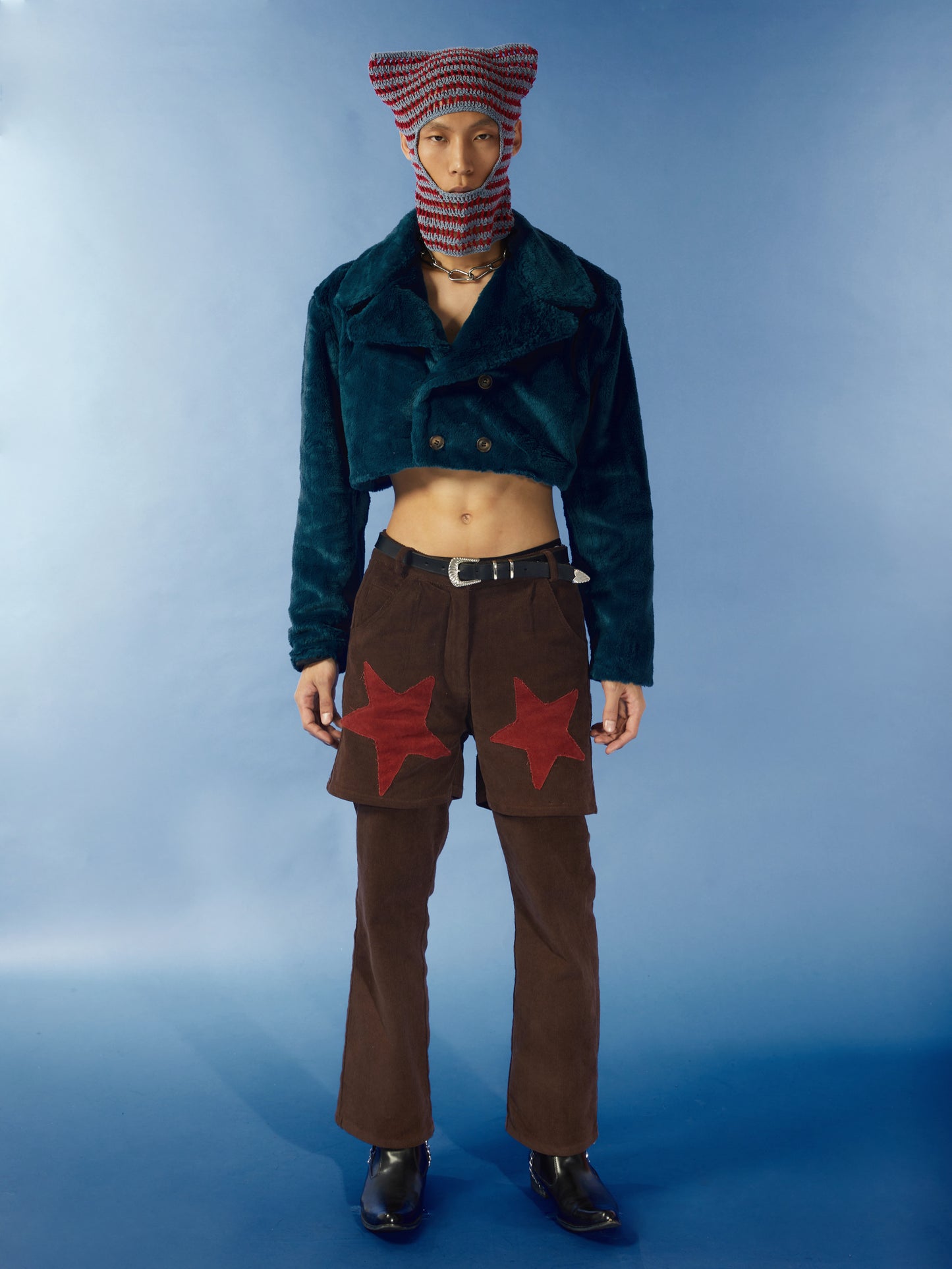 Hand woven hollow wool cap