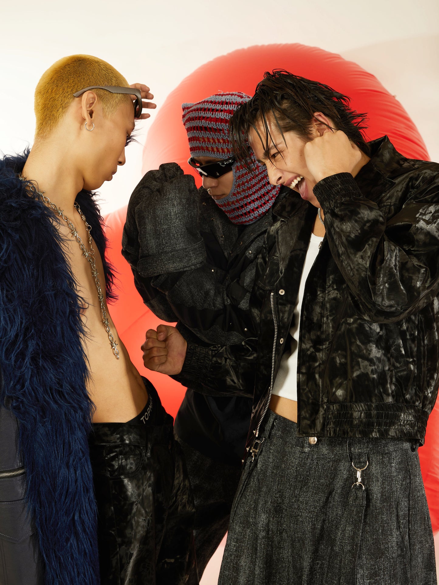 Hand woven hollow wool cap