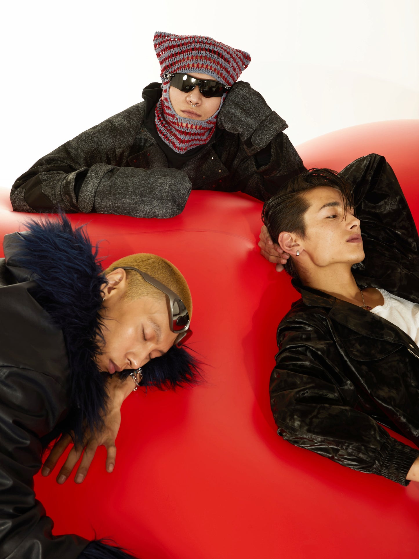 Hand woven hollow wool cap