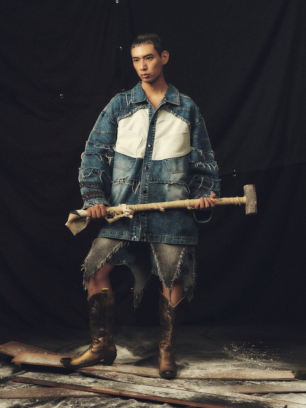 Double layered ruffled washed denim shorts