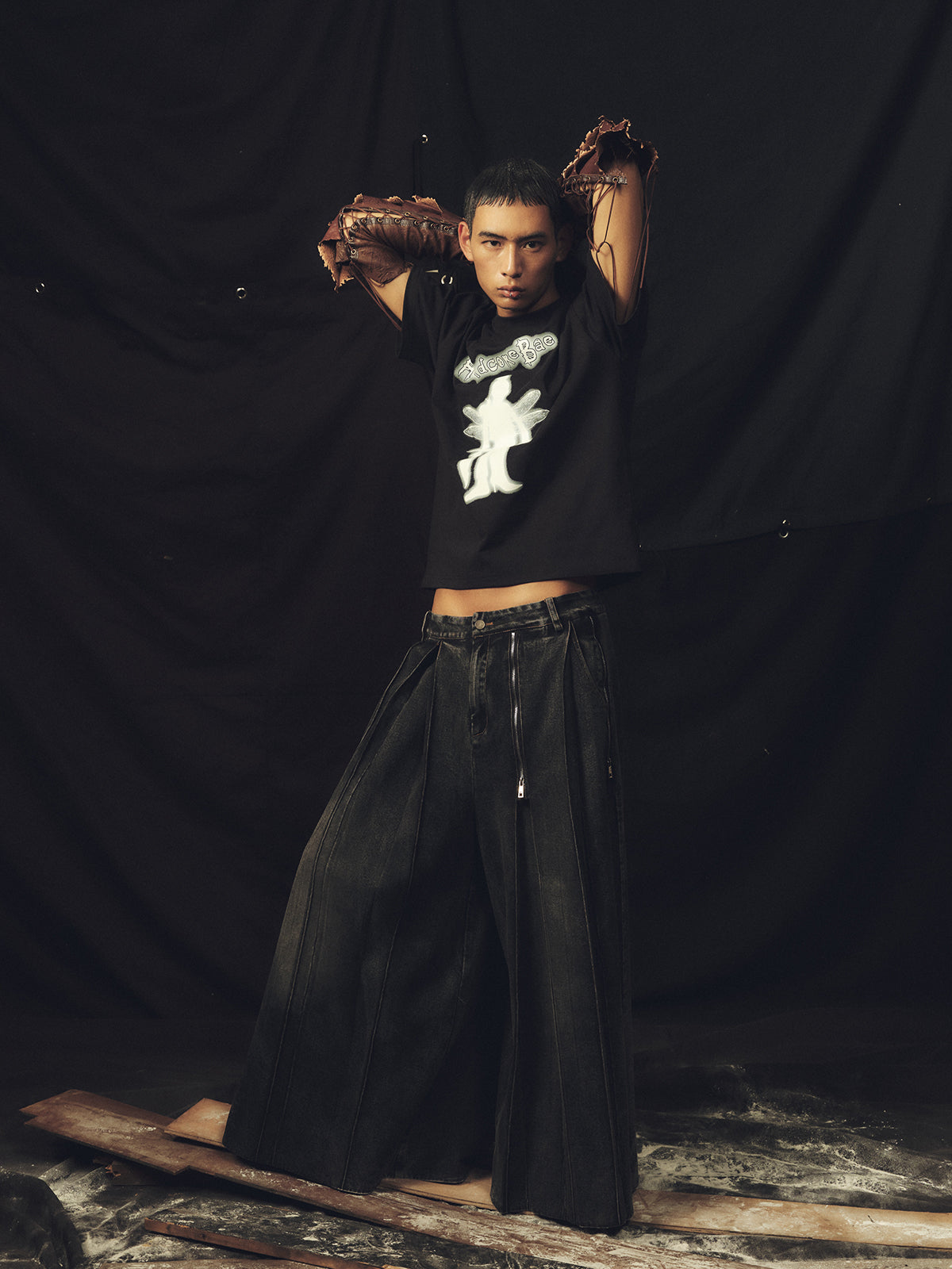 Multi zipper washed wide leg pants