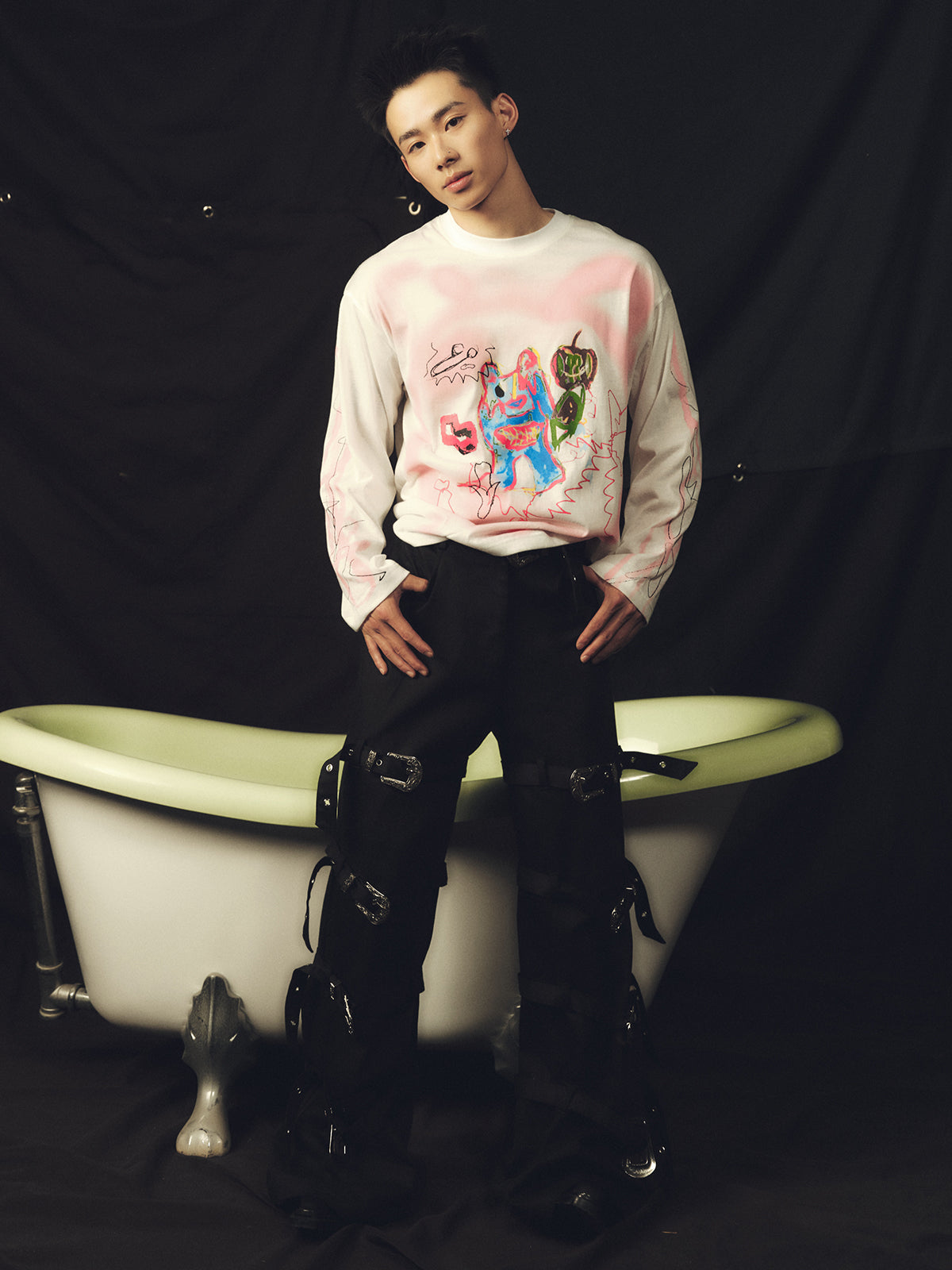 Graffiti Bear Face Long Sleeve T-shirt