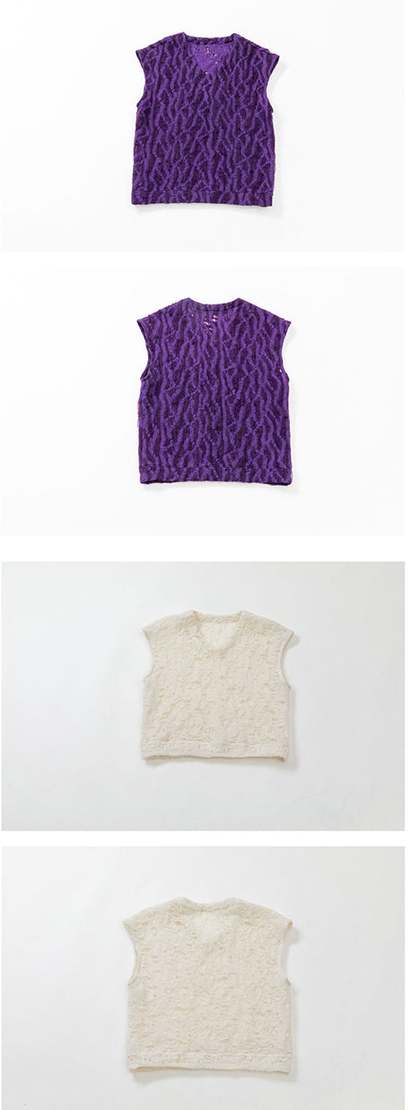 Two tone sleeveless hollow top