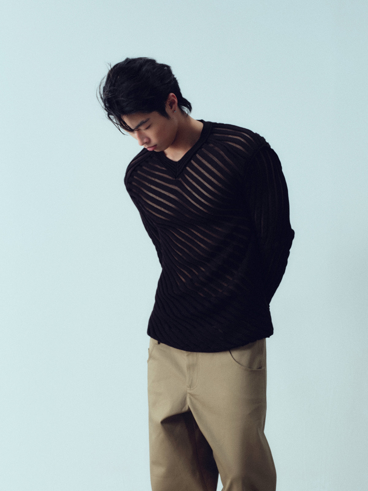 Black diagonal perspective slim fit sweater