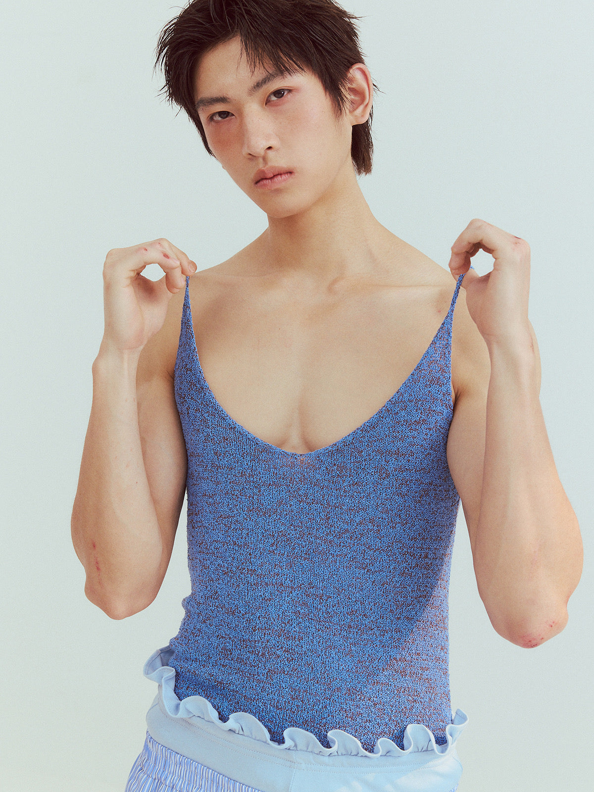 Thin shoulder strap mixed blue knitted camisole