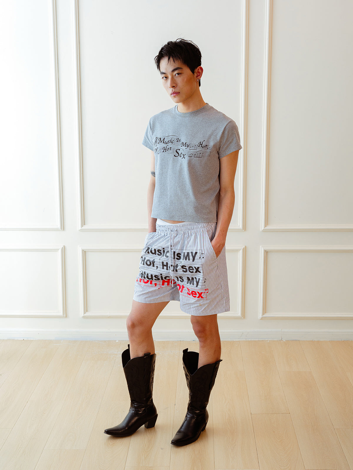 Love music Aro pants