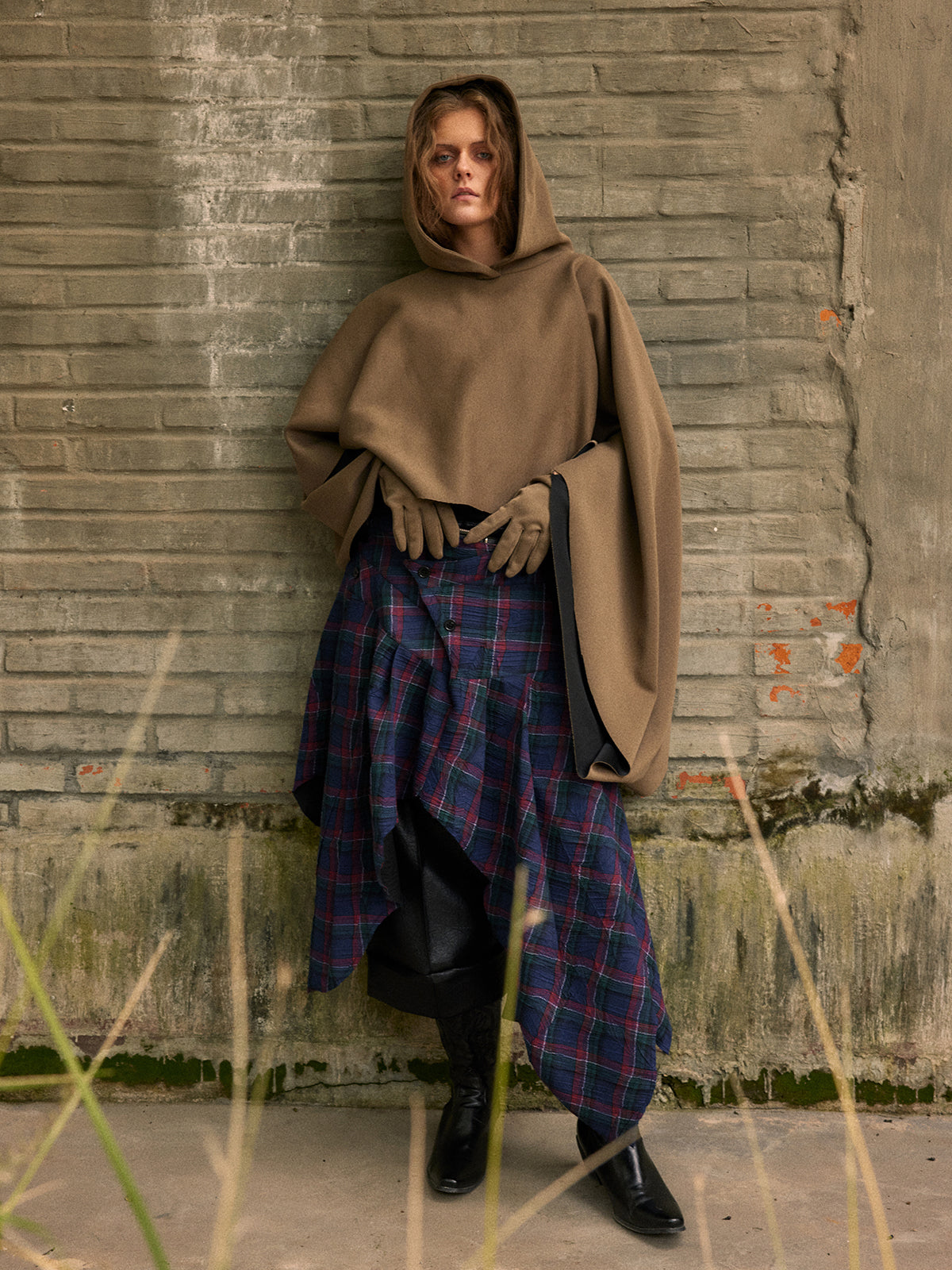 Gloves scarves  cloaks