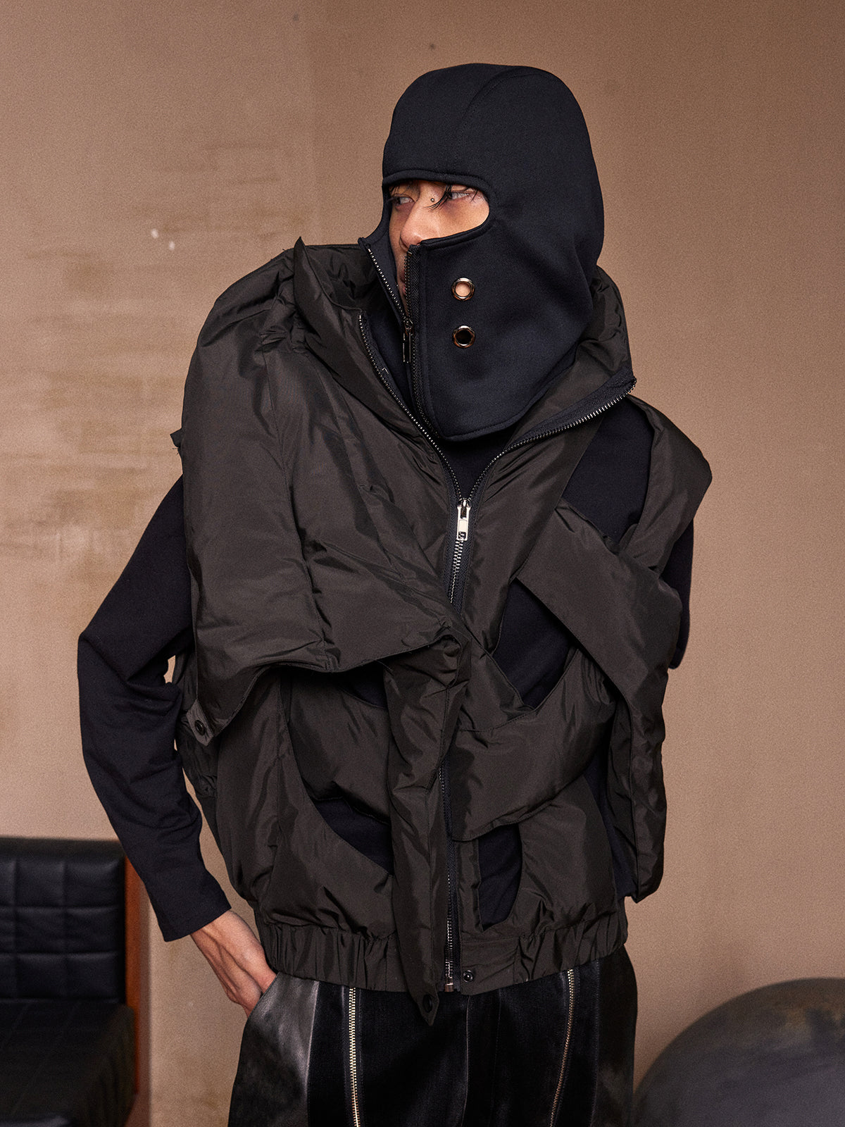 Black bandit gang vent hat