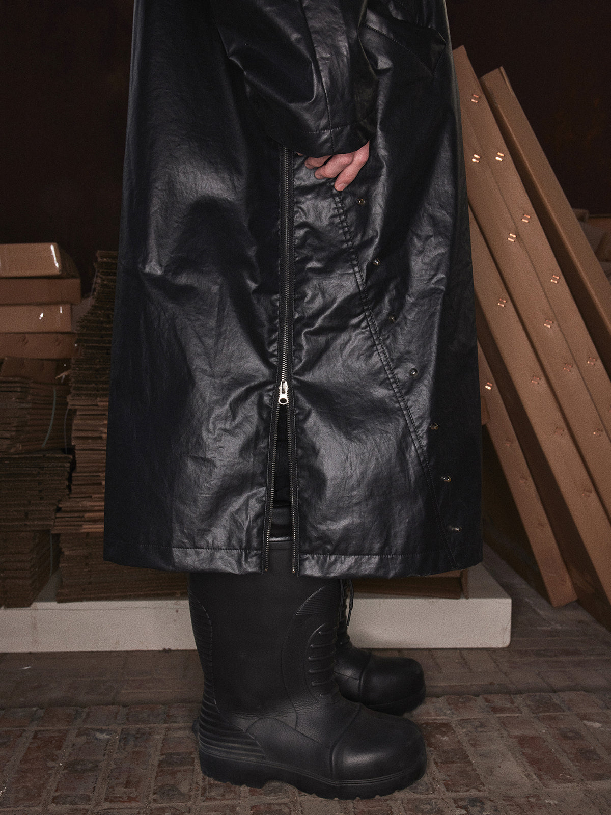 Silhouette hooded trench coat