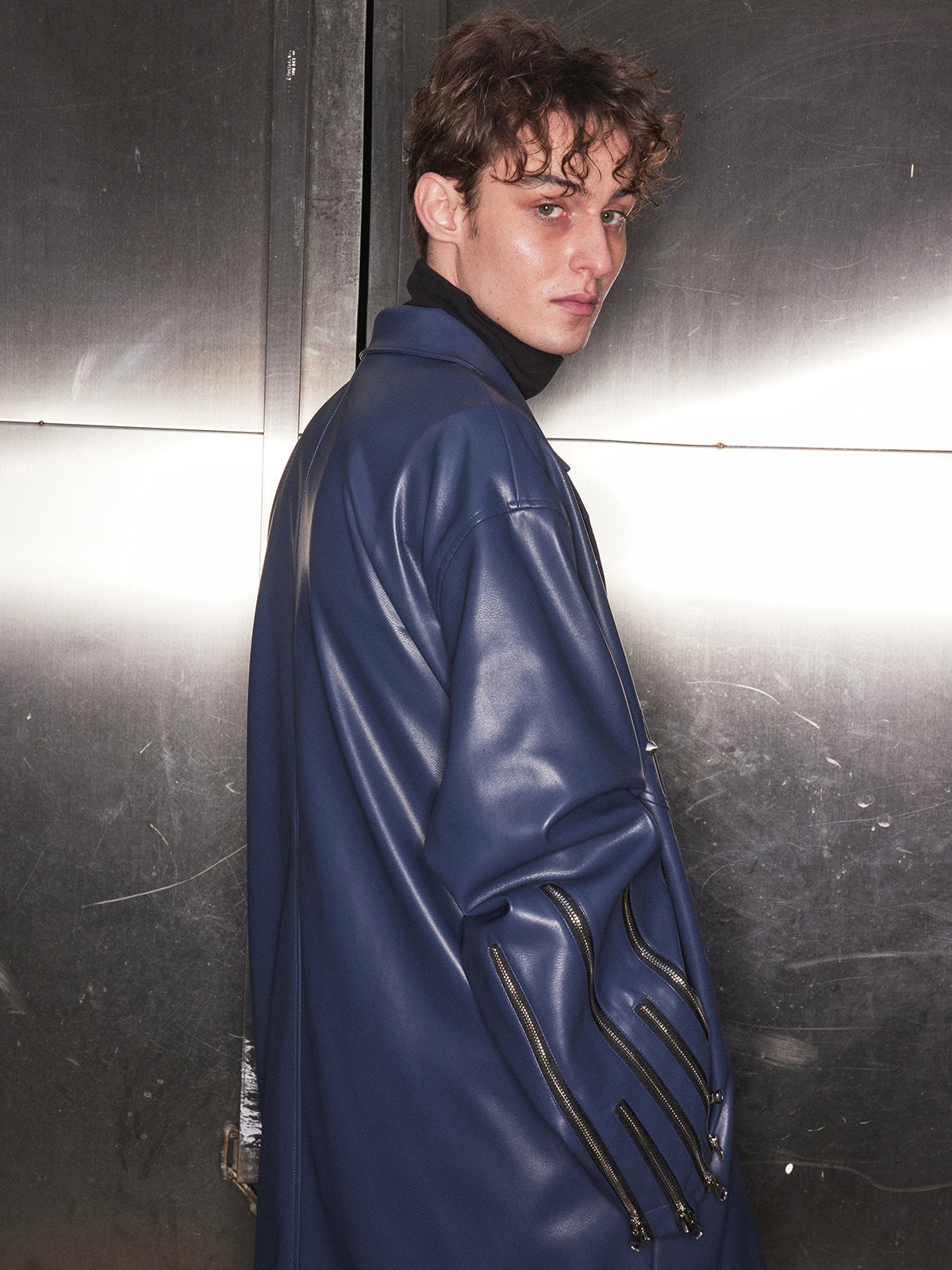 Blue cuff multi zipper silhouette jacket