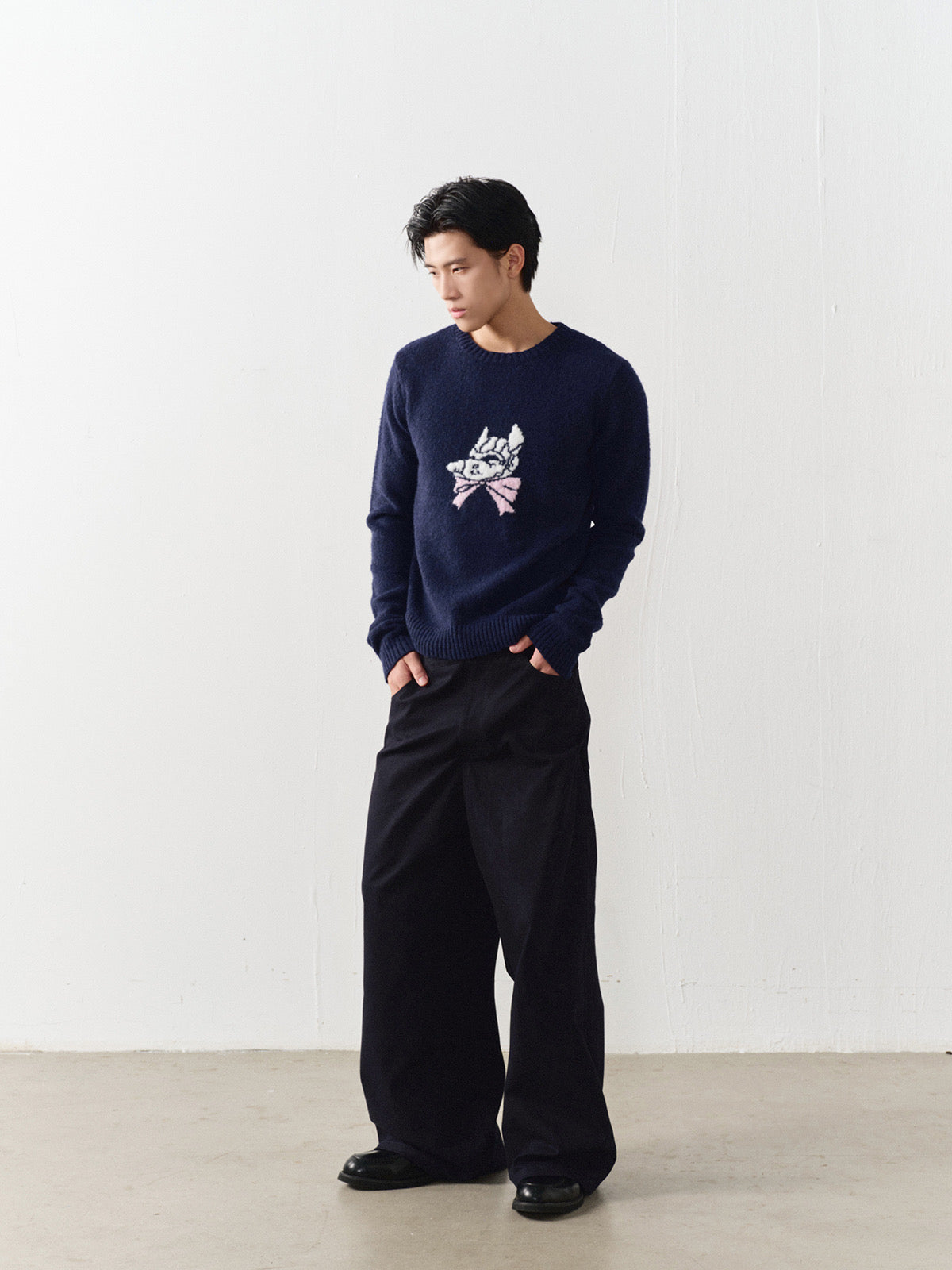 Bowknot dog head sweater