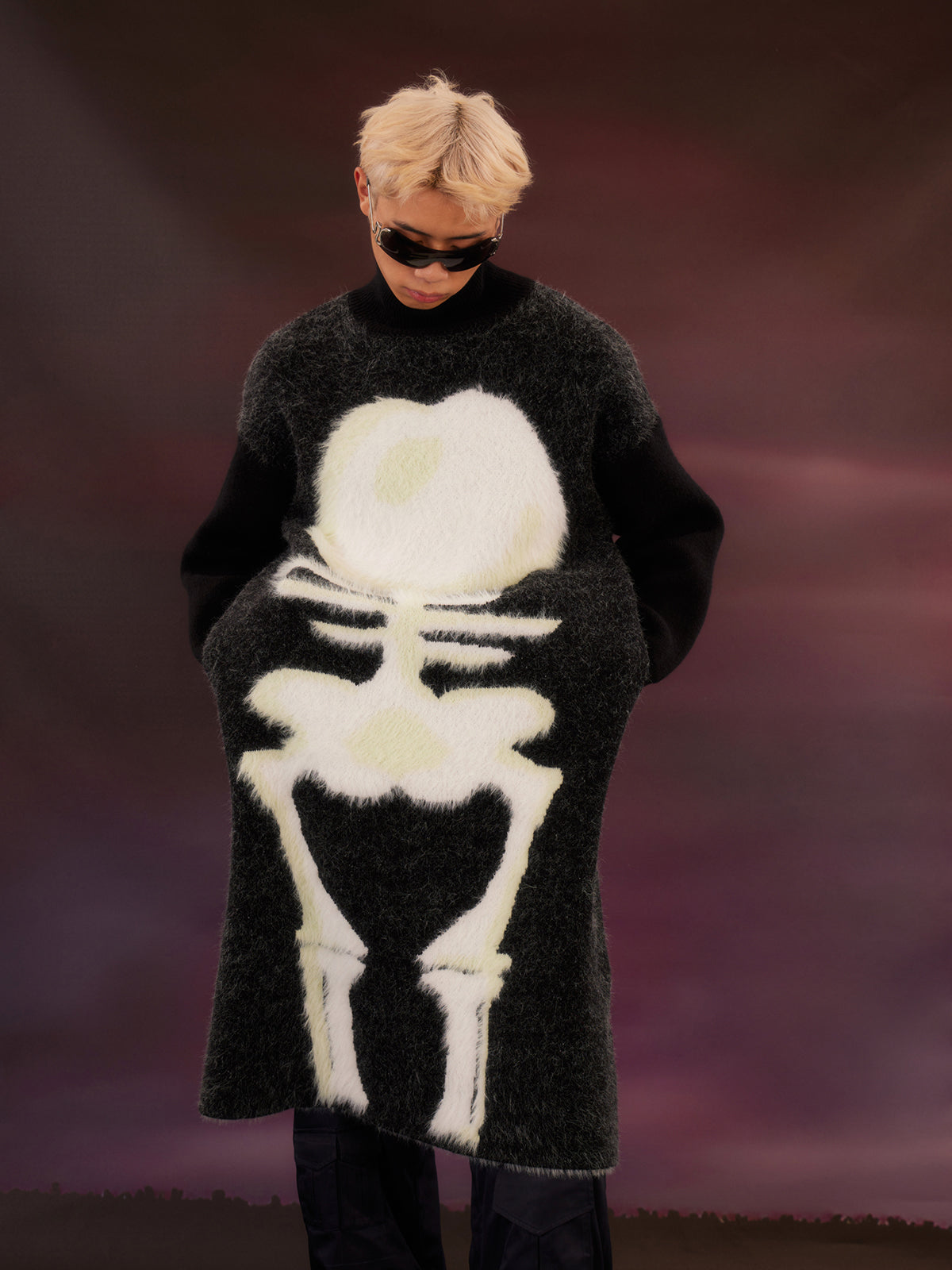 Black fishbone long sweater