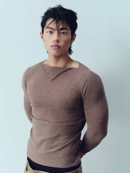 Triangle neck slim fit pure wool two-color top