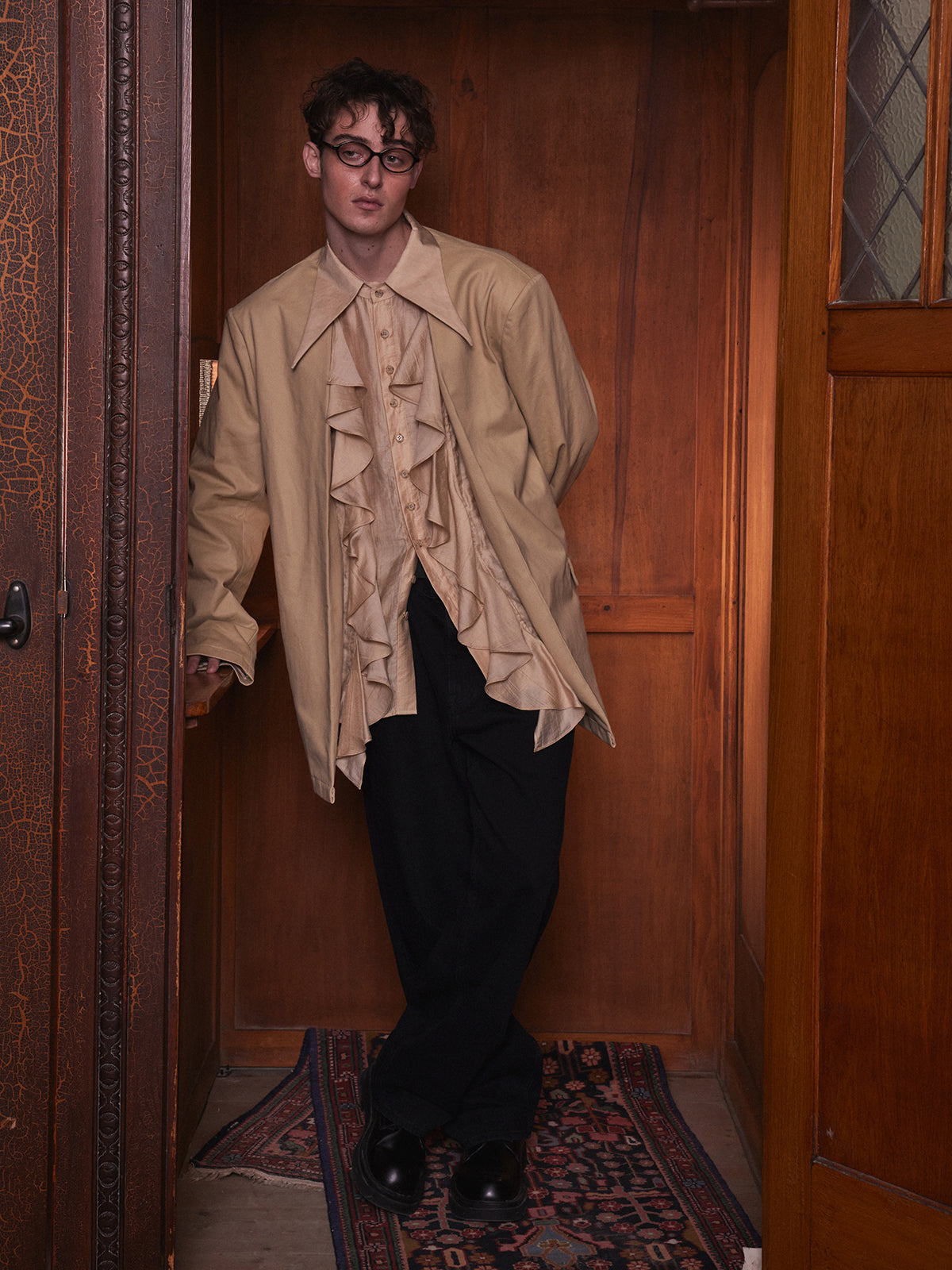 Double layered ruffle collar vintage suit