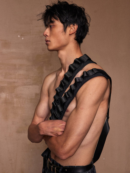 Multi use straps with buckle waistband