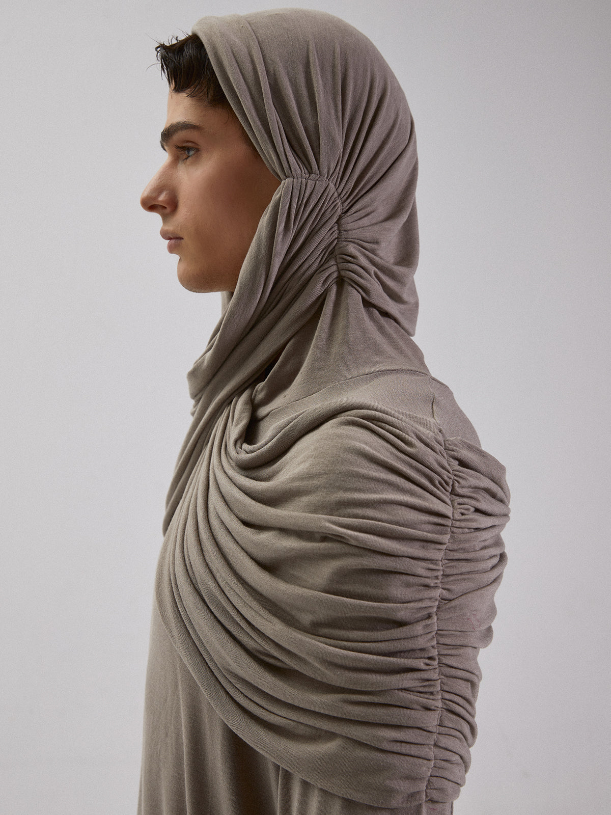 Two tone pleated hooded top