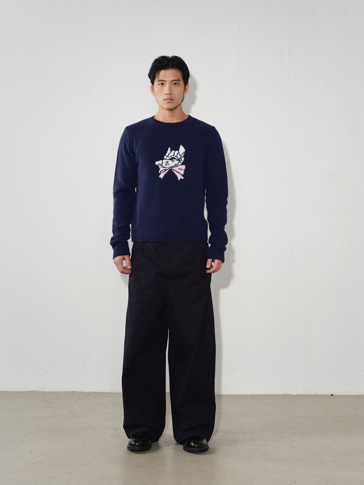 Bowknot dog head sweater