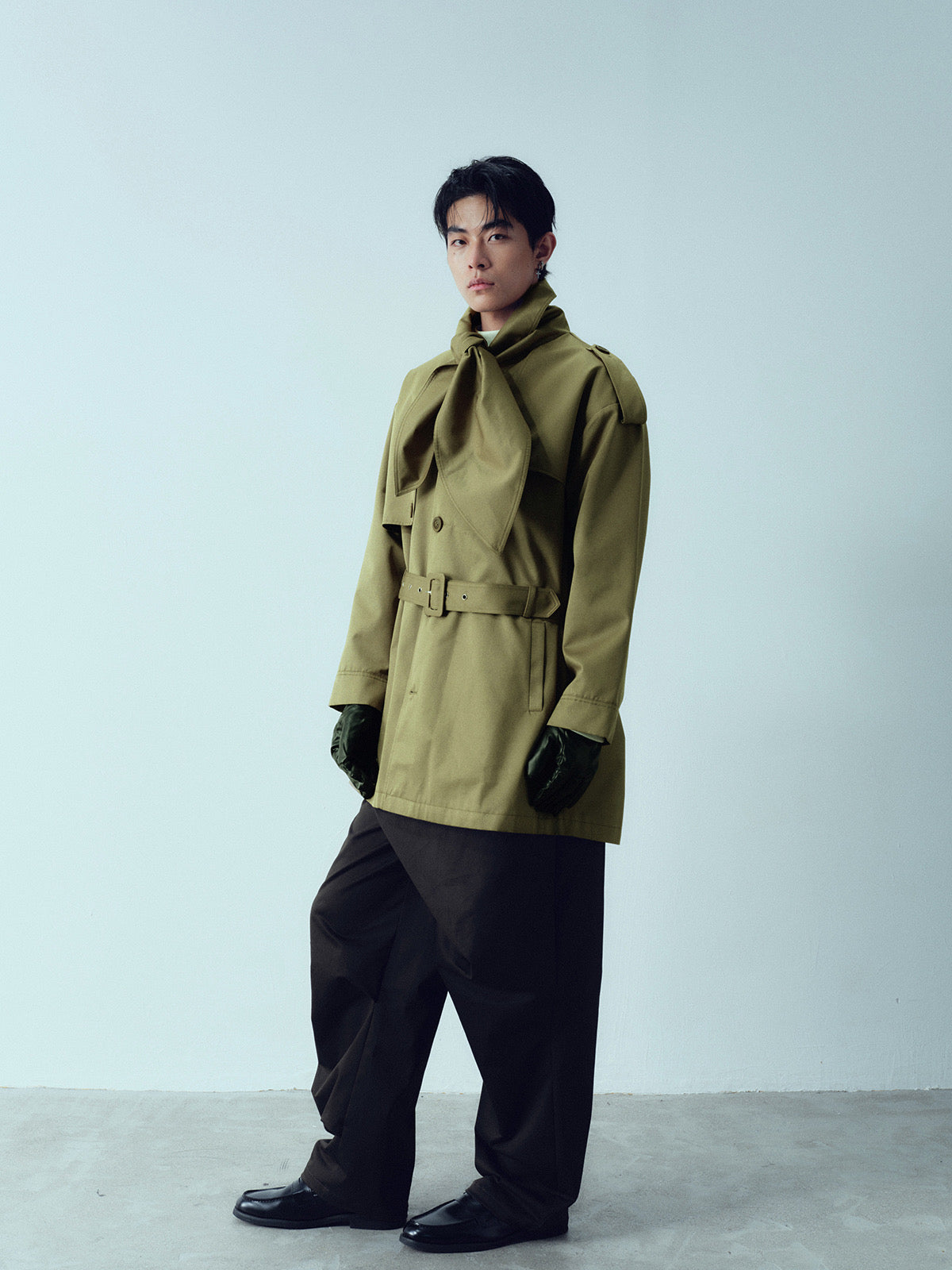 Big bow tie silhouette windbreaker jacket