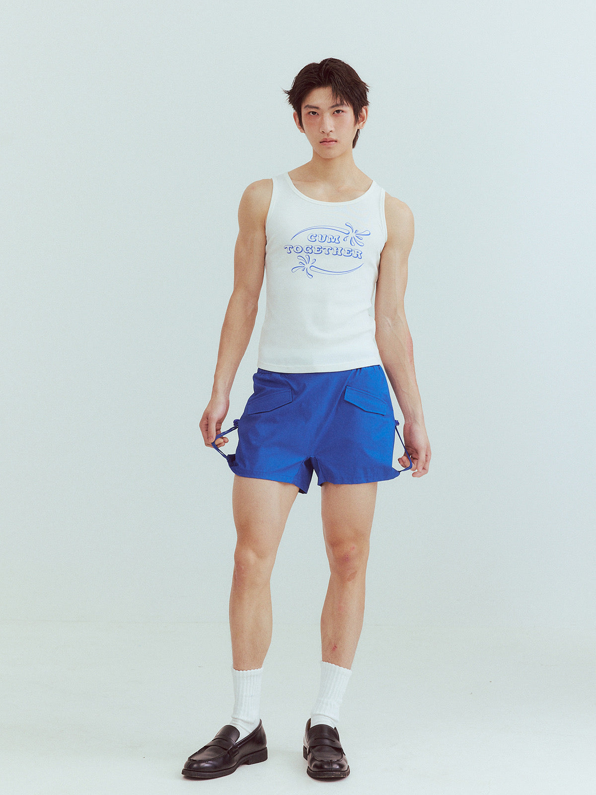 Blue distorted ultra-short shorts