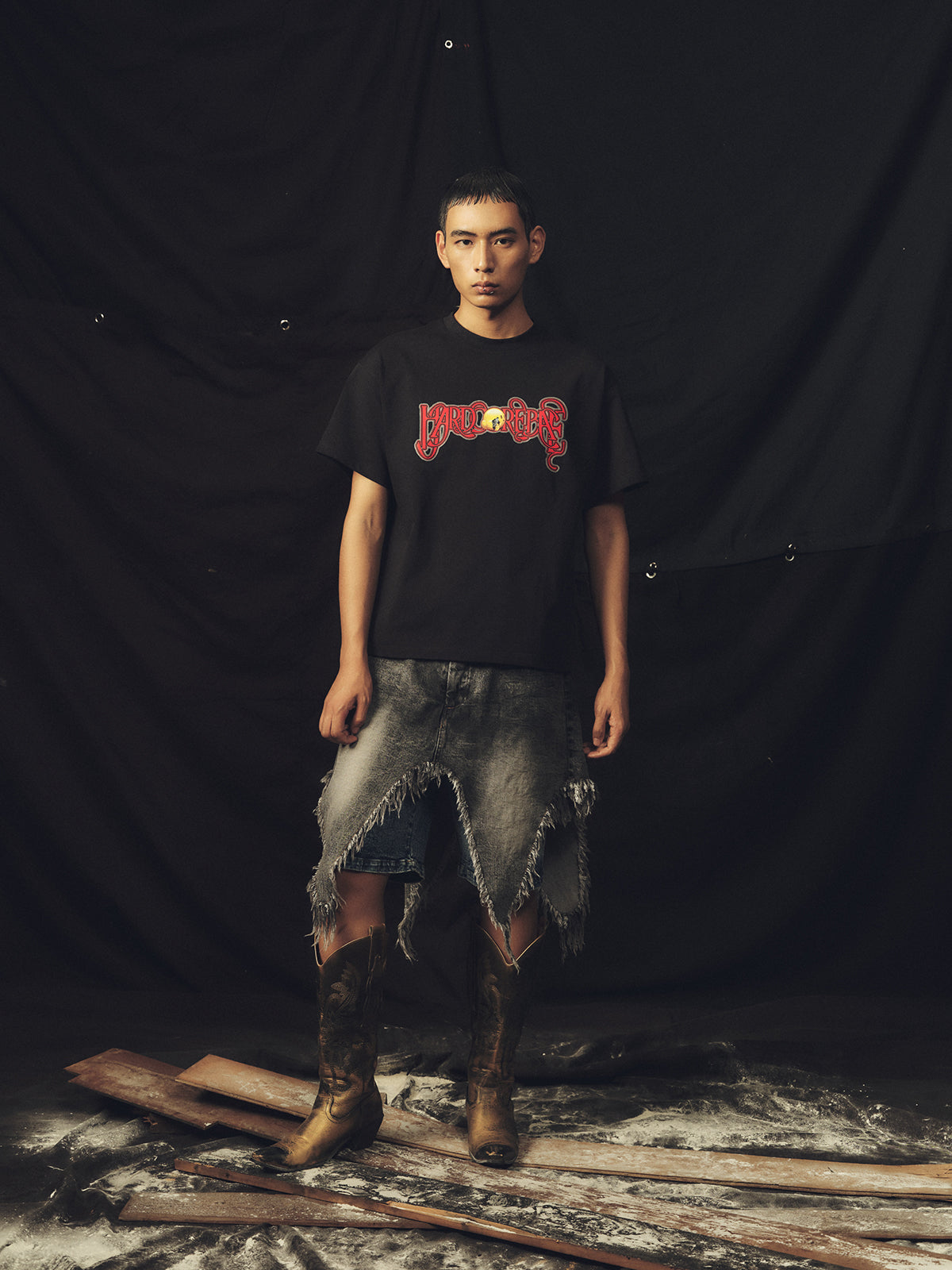 Letter Pistol Black T-shirt