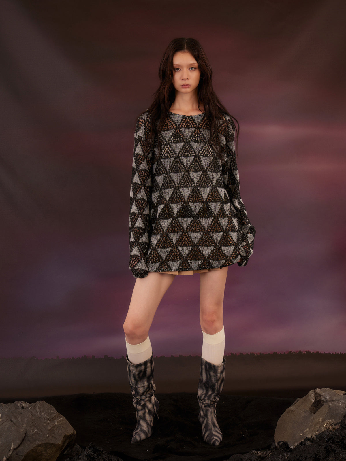 Triangle hollow fishing net sweater