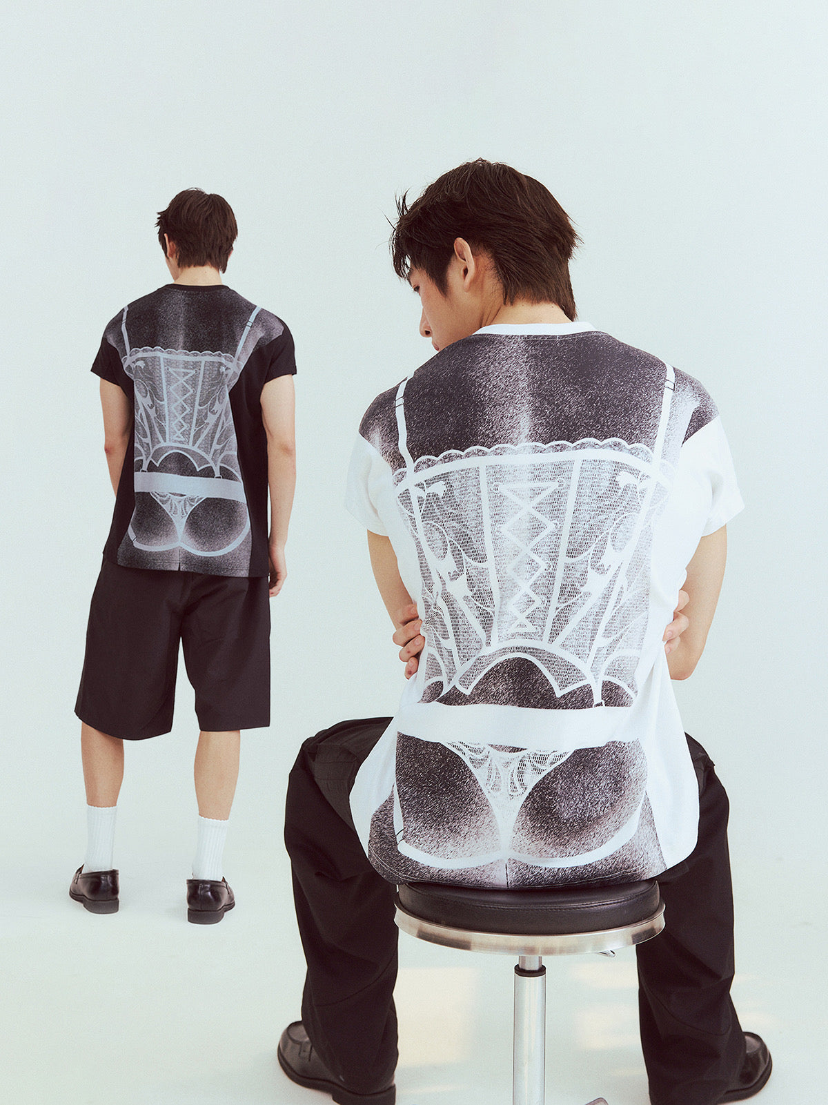 Loose T-shirt with back printing