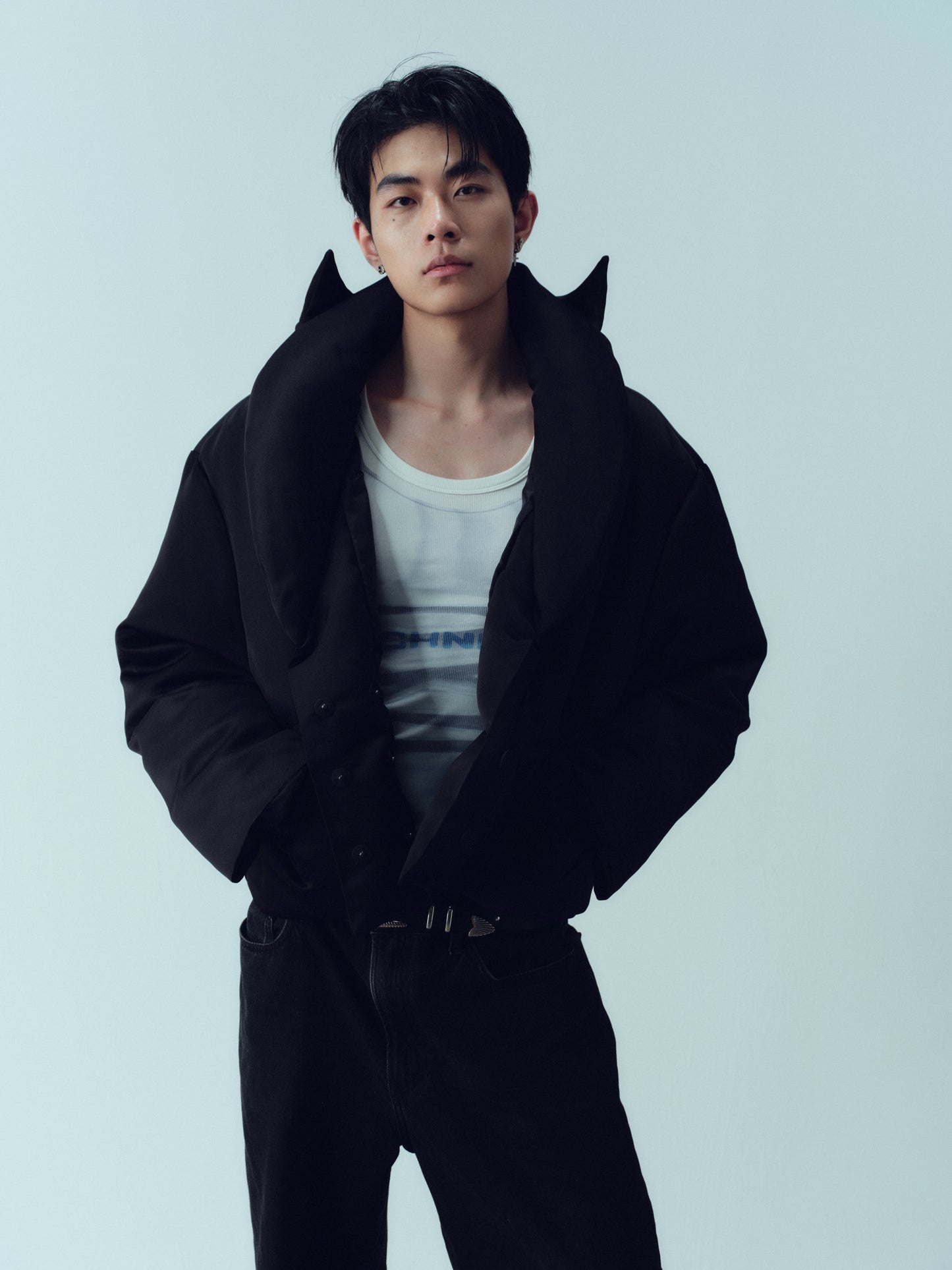 Short-Sleeved Down Jacket "Little Demon"