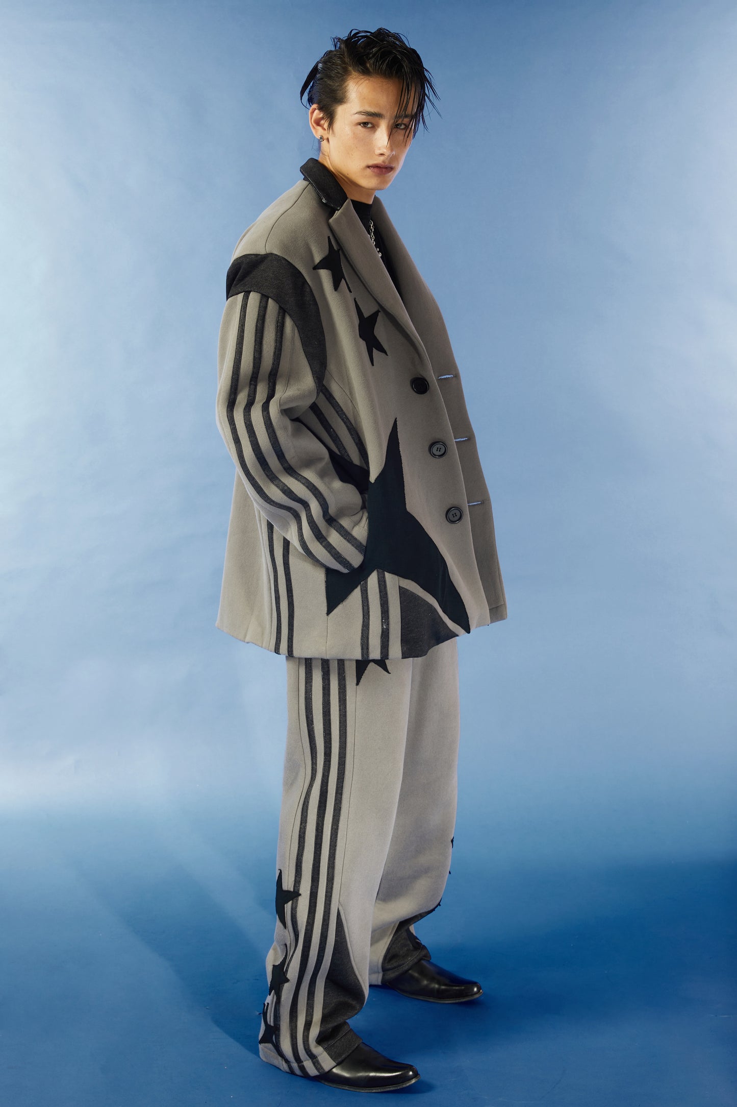 Wide shoulder vintage coat